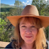 Shelley Harrington Email
