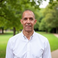 E-mail e número de telefone de Todd Roberts