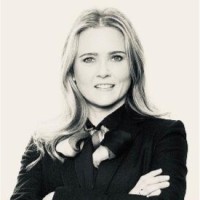 Yulandi Van Dyk Email