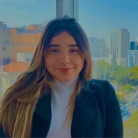 Thayna Falcao Email