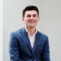 JLL Employee Robin Ayres's profile photo