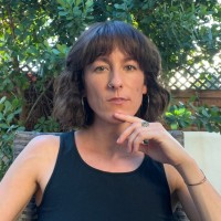 Simone Zapata Email & Phone Number
