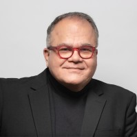 Simon & Schuster Employee Armando Lucas Correa's profile photo