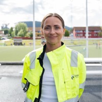 Trine Kambuås Email