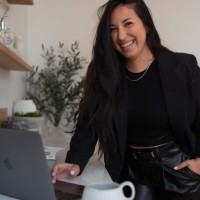 Elyssia Anderson Email & Phone Number