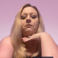 Julia Wilson Email & Phone Number