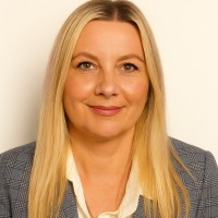 Joanna Chmarzynska Email