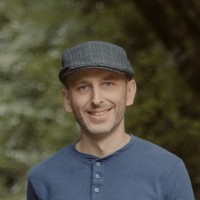 Torben Strüver Email
