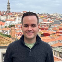 Luis Sieiro Email