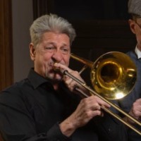 Bruce Fox Email & Phone Number