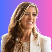 OOO-Marketing Employee Danielle Neumann's profile photo