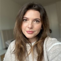 Anna Desantis Email & Phone Number