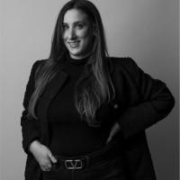 Broken Heart Love Affair Employee Nadine Lamanna's profile photo