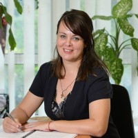 Mihaela Veres Email