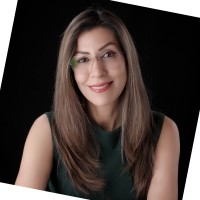 Multinail Employee Mina Kardani's profile photo
