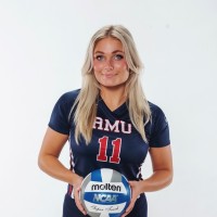 Benchmark Realty, LLC Employee Emily Devlin's profile photo