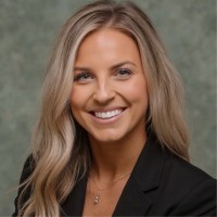 tab32 Employee Samantha Smith's profile photo