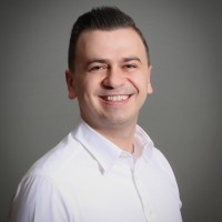 Klaus Bezati Email