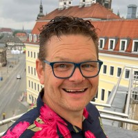 Stefan Röder Email
