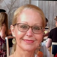 My Garden Employee Suellen Schmidt's profile photo