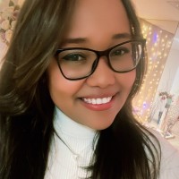Laryssa Ribeiro Email
