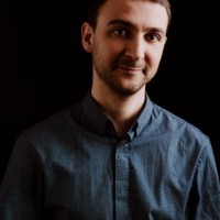 Piotr Sikorski Email