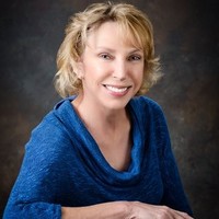 Amy Lloyd Email & Phone Number