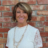 Snyder Signs, Inc. Employee Denise Hensley's profile photo