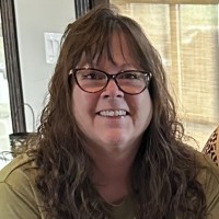 Kelly Hartley Email