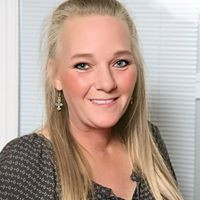 Select Specialty Employee Angela Thompson's profile photo