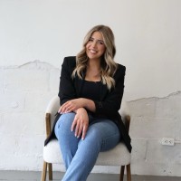 Julia Martyn Email & Phone Number