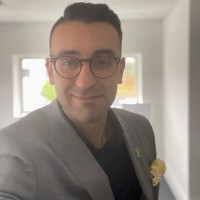 Sixt UAE Employee Andy Homayoon's profile photo