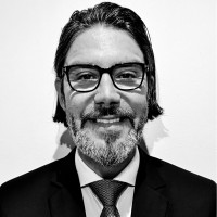 Brett MacLagan Email