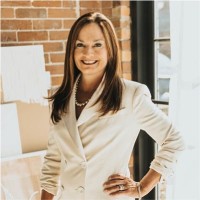 Wardrobe Therapy Employee Katie Lloyd's profile photo