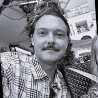Niklas Kullberg Email
