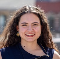 Claire Noland's profile photo