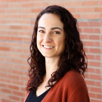 Mylena Oliveira Email & Phone Number