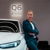 Volkswagen Group France Employee Elise Remark's profile photo