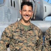 Christopher Que Email