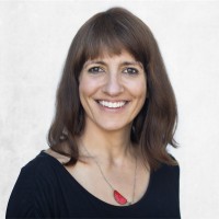 Carien Moolman Email