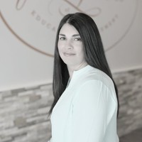 Oakmont Education Employee Paulette Hare's profile photo