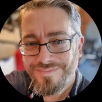 PLATINUM FILMS LTD Employee Darren Taylor's profile photo