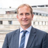 Lars Bachmann Email