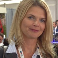 Knorr-Bremse Systeme fur Schienenfahrzeuge GmbH Employee Nadia Petschke's profile photo