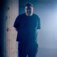 Toni Nau Email