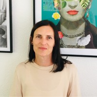 Daniela Ganahl Email