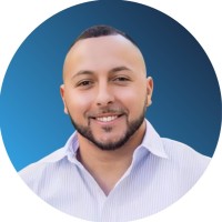 Paramount Home Group Employee Ricardo Castillo's profile photo