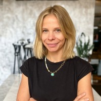 Comfluence Employee Clara Gérault's profile photo