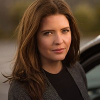 Isabelle Olsson Email & Phone Number