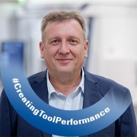 Lothar Schöllhorn Email